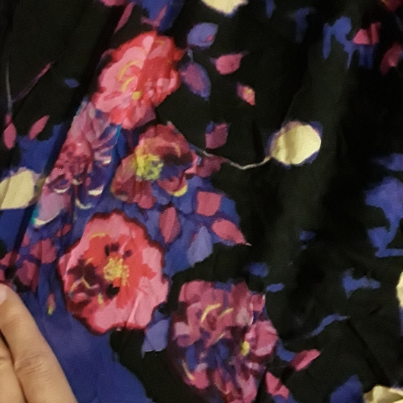 Charlotte Russe Floral strapless dress - Picture 5 of 14